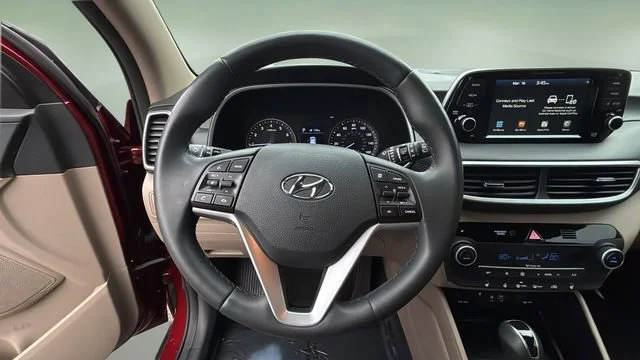 Used 2020 Gemstone Red Hyundai Limited image 11