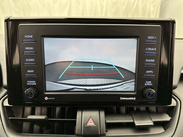 Used 2021 White Toyota XLE image 19