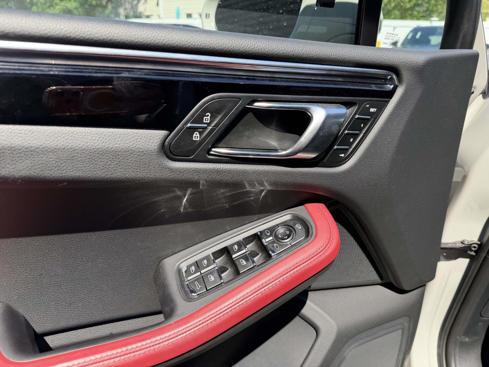 Certified Used 2024  Porsche  image 21