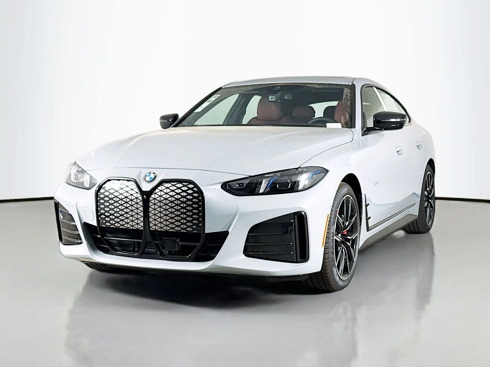 New 2026 Brooklyn Grey Metallic BMW eDrive40 image 3