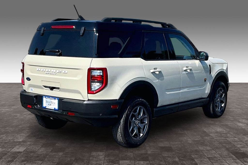 Used 2024 Desert Sand Ford Badlands image 28
