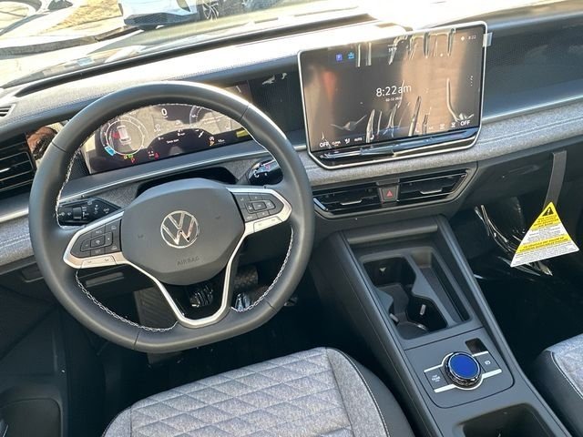 New 2026 Platinum Gray Metallic Volkswagen 2.0T S image 28