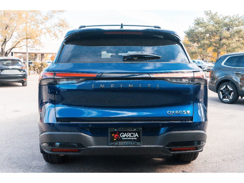 Certified Used 2026 Grand Blue INFINITI SPORT image 4