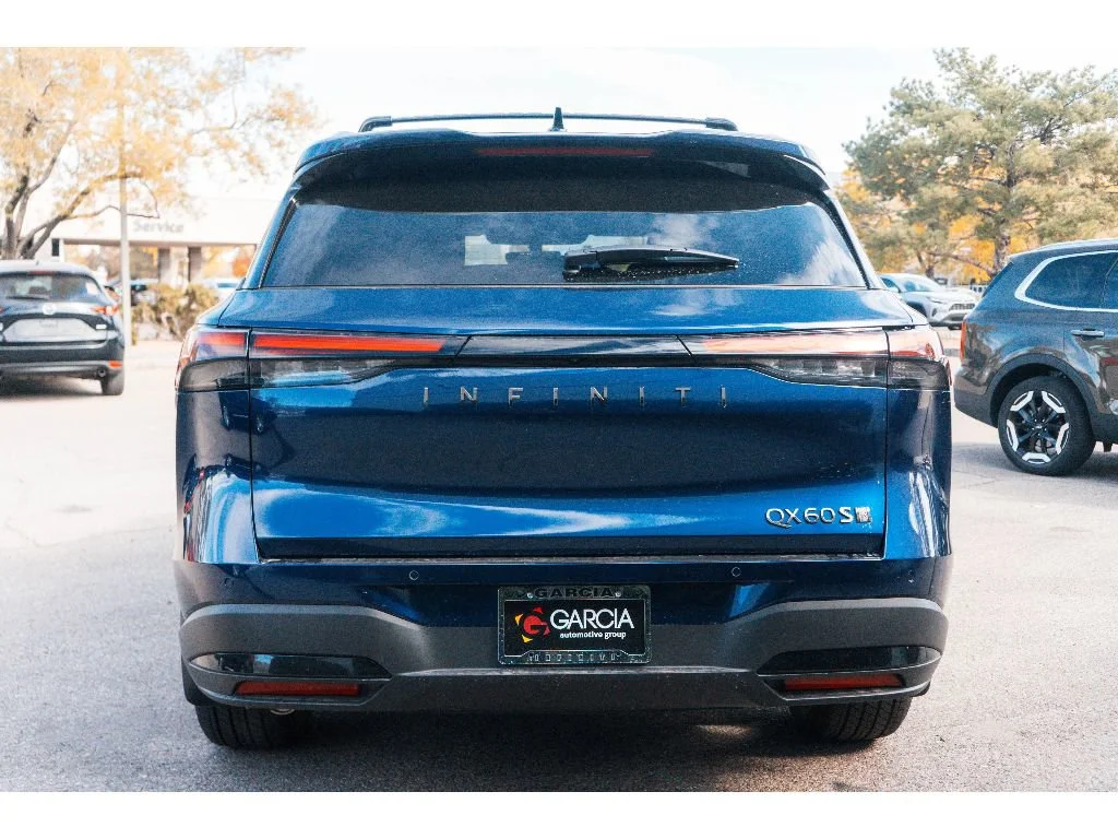 Certified Used 2026 Grand Blue INFINITI SPORT image 4