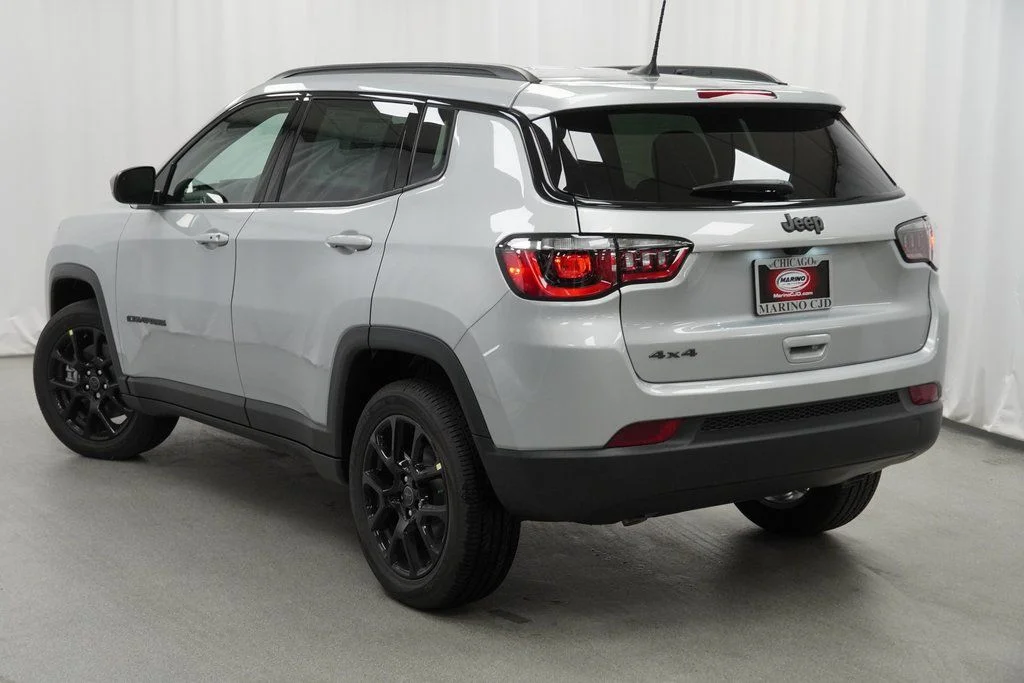 2026 Jeep Compass Altitude - Photo 13