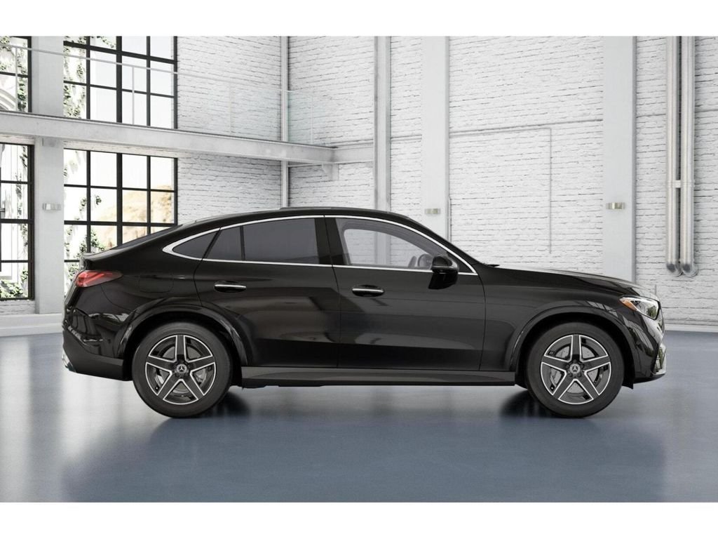 New 2027 Black Mercedes-Benz GLC 300 image 2