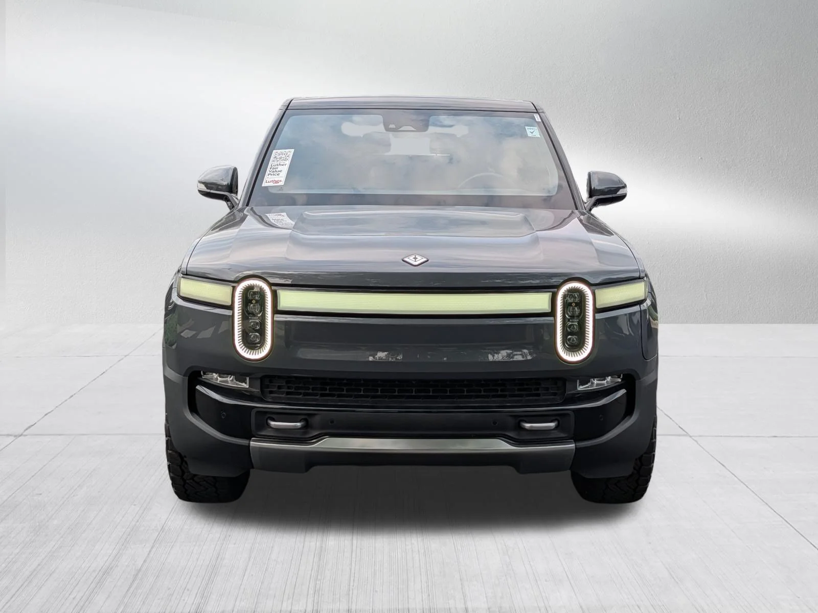 Used 2023 Rivian R1S Adventure with VIN 7PDSGABA1PN018173 for sale in Bloomington, MN