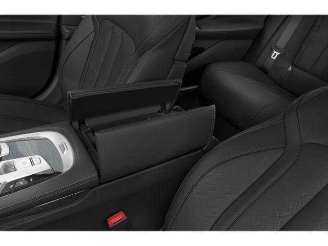 Used 2020 Individual Aventurin Red Metallic BMW 740i image 17