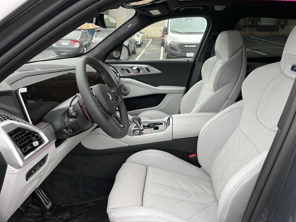 2026 BMW XM Base - Photo 11