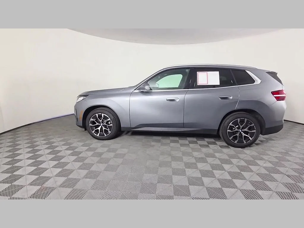 Used 2025 Skyscraper Gray Metallic BMW 30 xDrive image 46