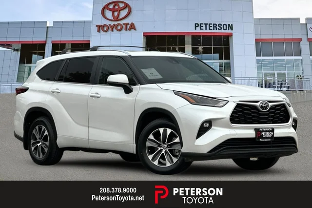 2024 Toyota Highlander XLE