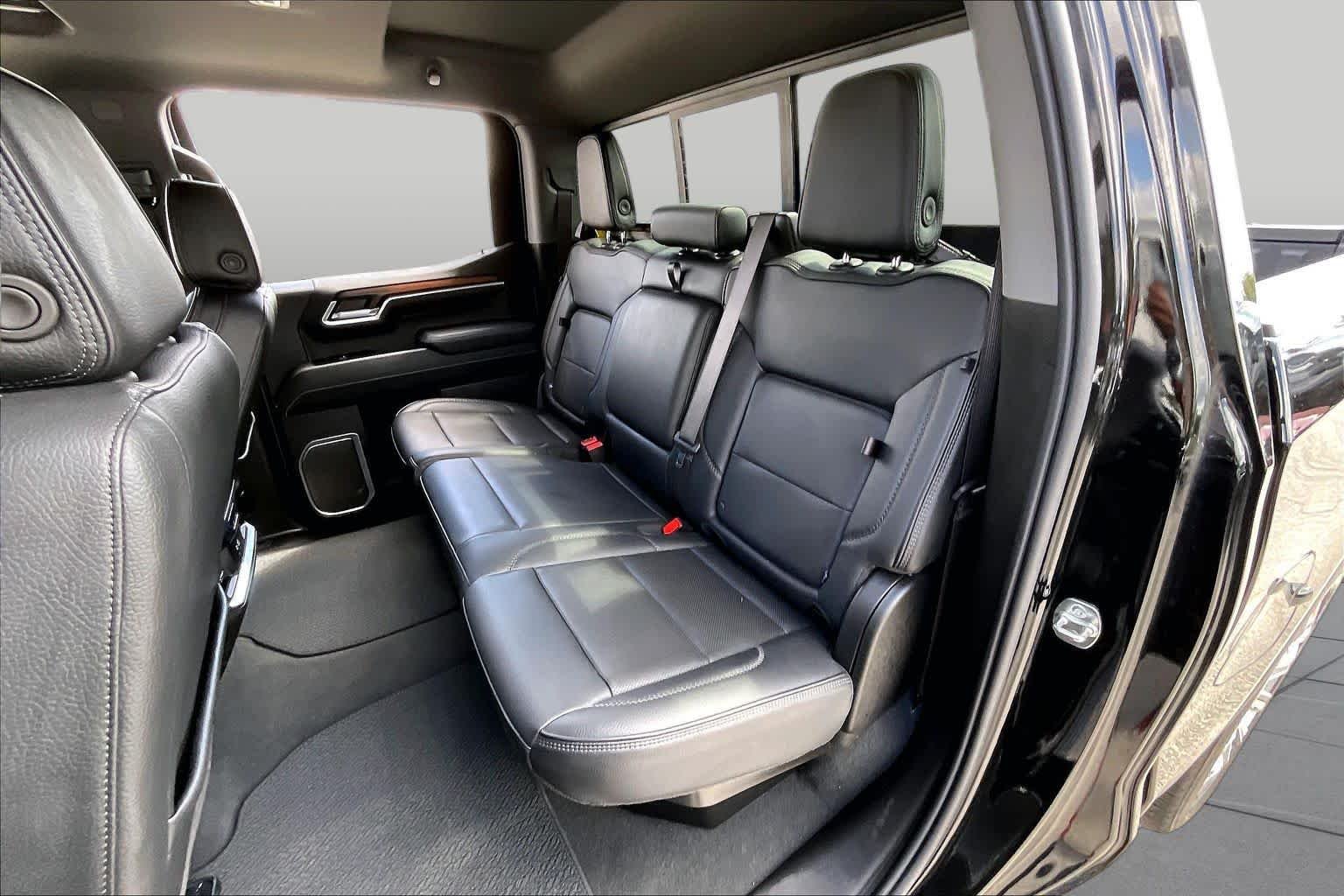 Used 2026 Onyx Black GMC Denali image 20
