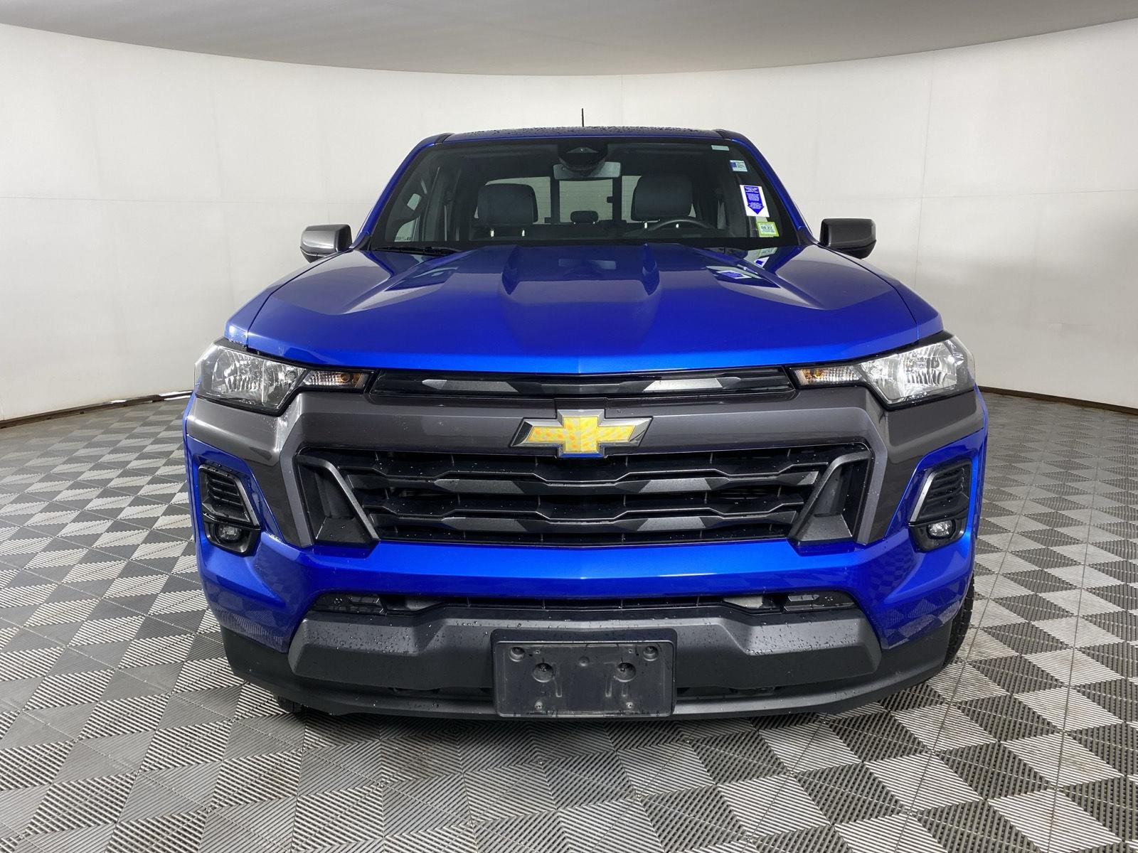 Used 2023 Glacier Blue Metallic Chevrolet 4WD LT image 2