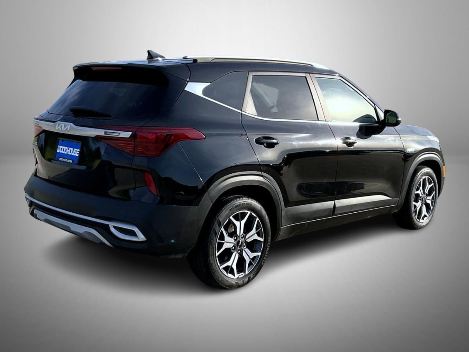 Used 2022 Black Kia EX image 5