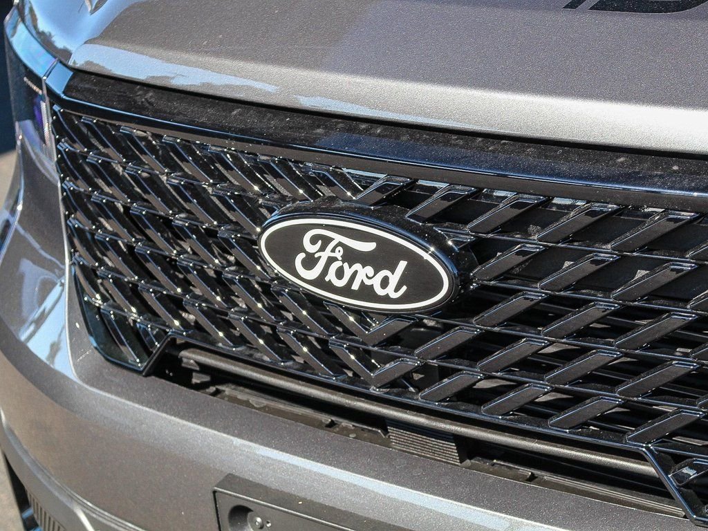 2025 Ford Maverick XLT - Photo 5