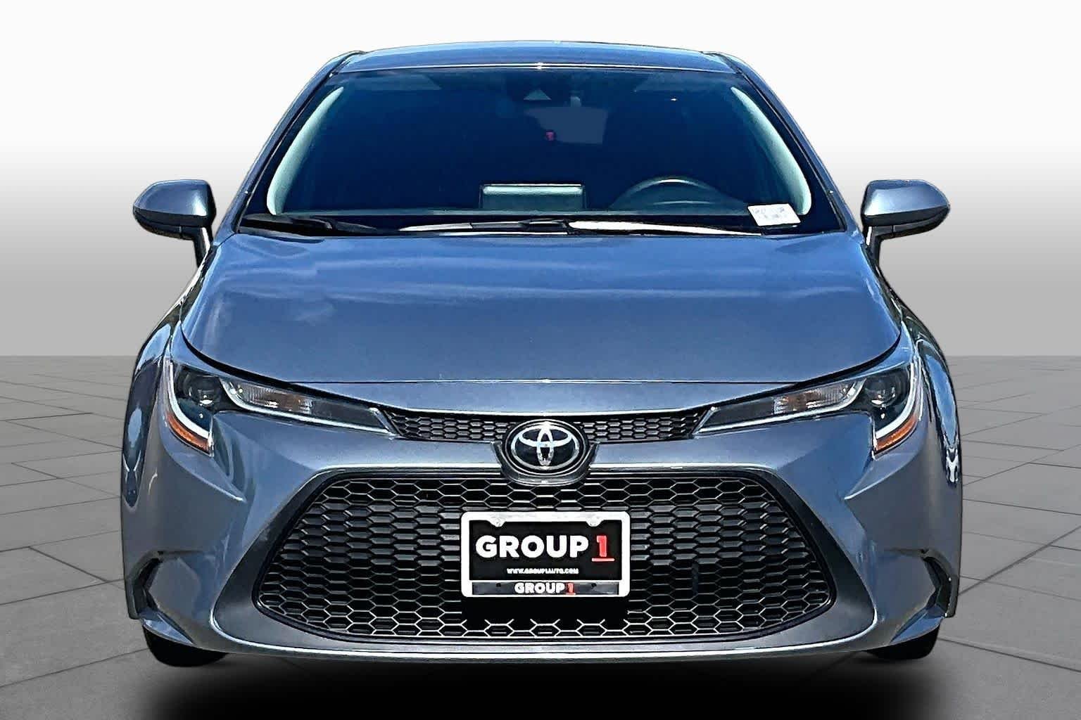 Used 2022 Celestite Toyota LE image 3