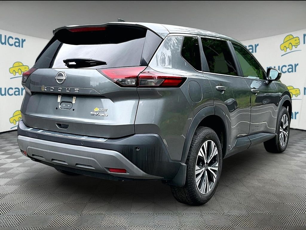 Used 2023 Gray Nissan SV image 6