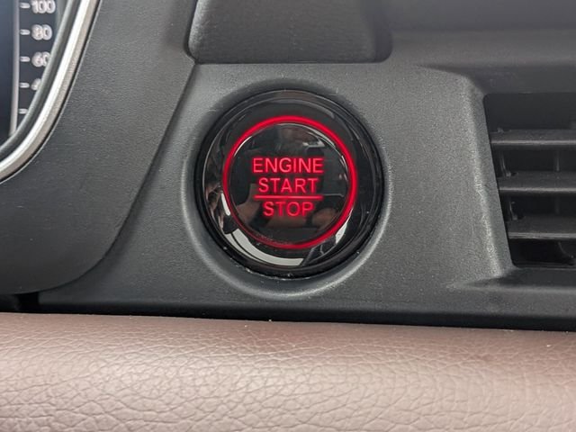 2023 Honda Pilot Elite - Photo 32