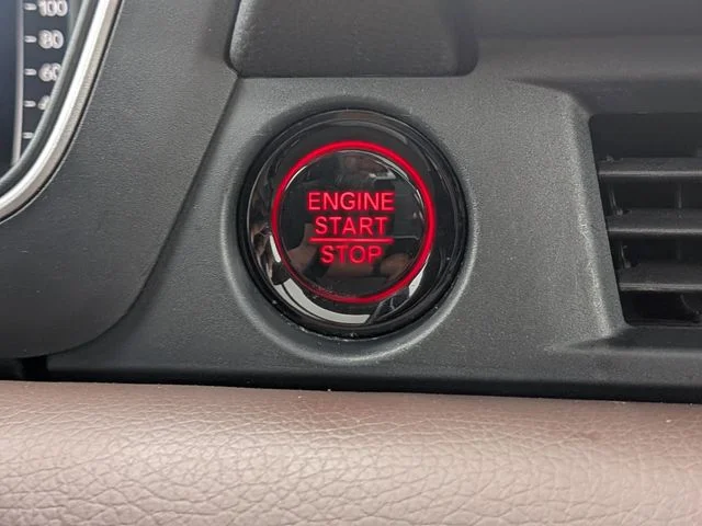 2023 Honda Pilot Elite - Photo 32