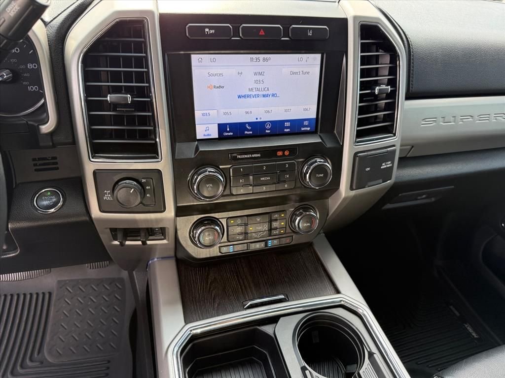 Used 2020 White Ford Lariat image 19