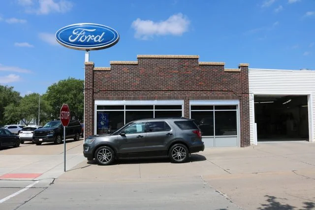 2016 Ford Explorer Sport 4WD's photo