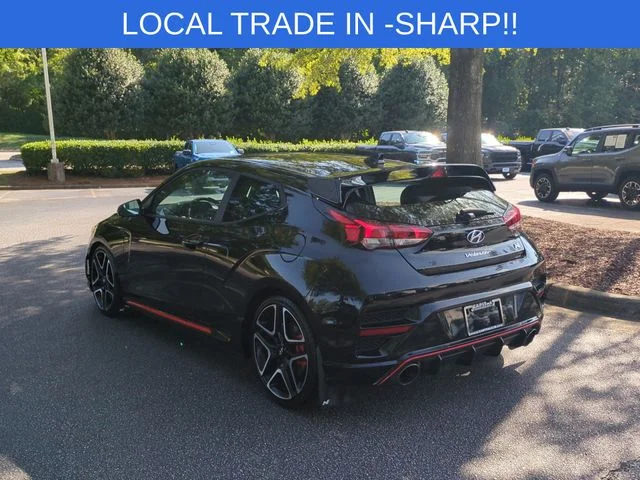 Used 2022 Black Hyundai - image 3