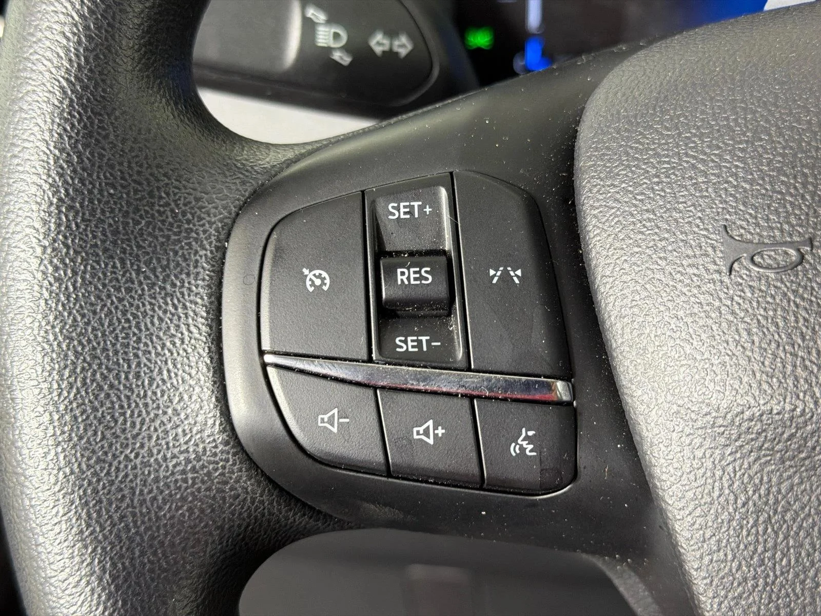 Used 2025 White Ford Active image 24