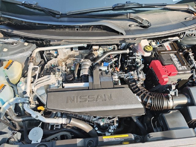 Used 2026 Black Nissan SL image 25