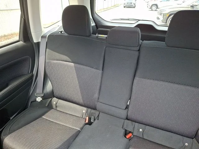Used 2018 Black Subaru 2.5i Premium image 18