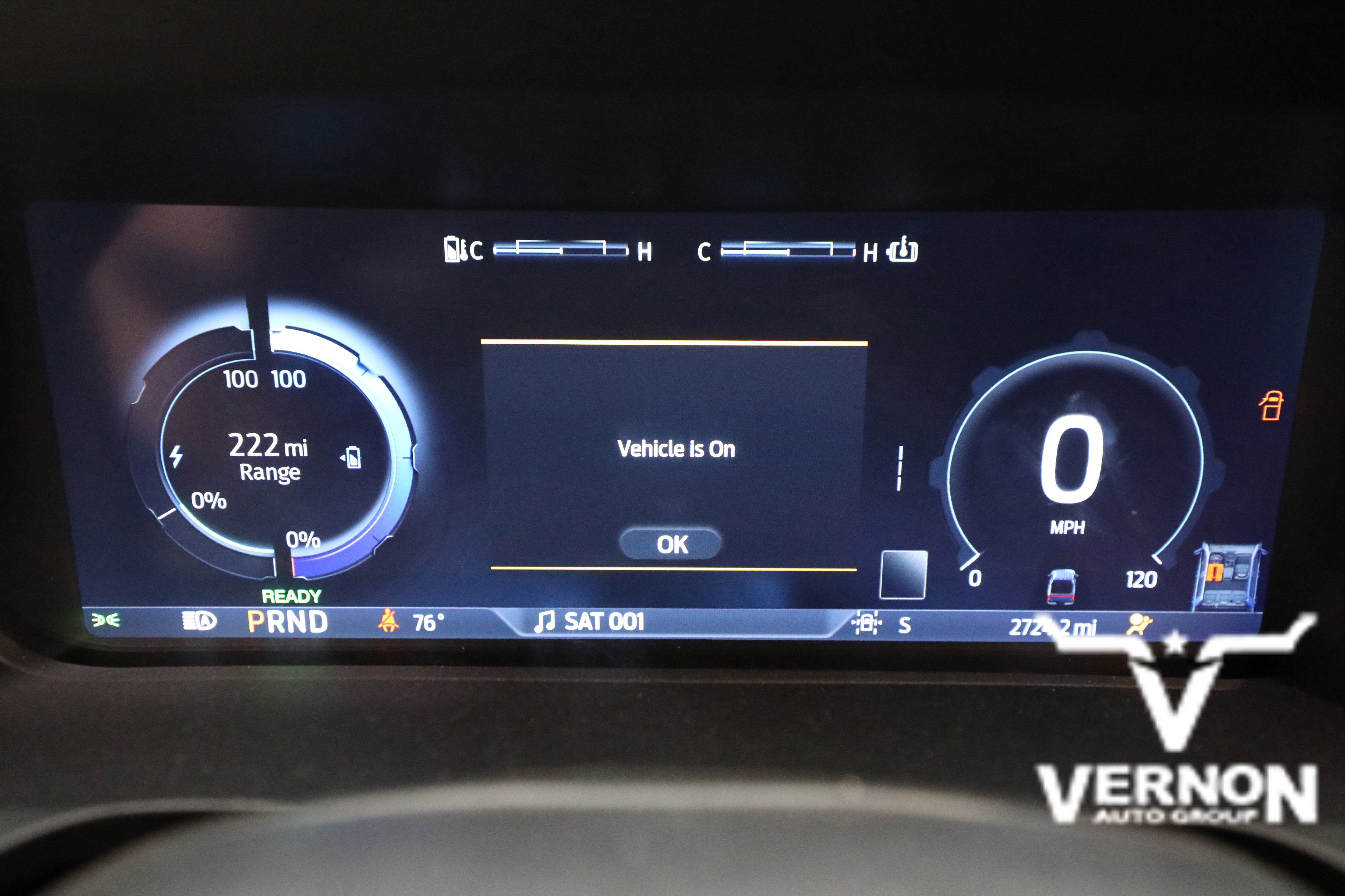 2025 Ford F-150 Lightning Flash - Photo 21