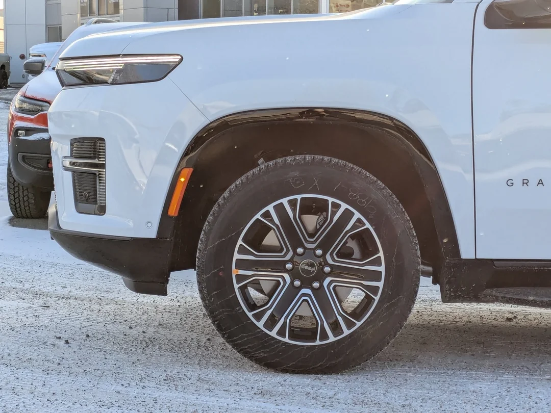 New 2026 White Jeep Grand Wagoneer - - 4x4 - Heavy Duty Trailer Tow - 8 Passenger Seating & More! image 9