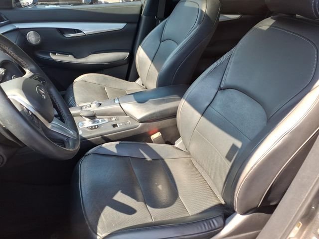 Used 2020 Gray INFINITI Sensory image 19