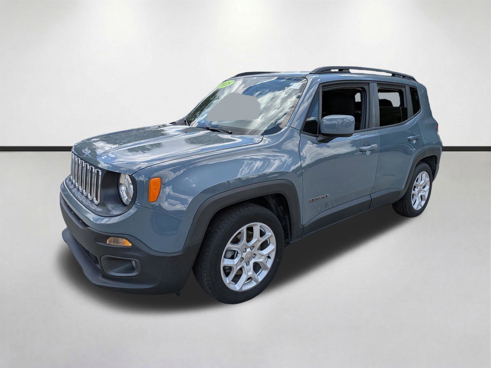 Used 2018 Anvil Jeep Latitude image 8