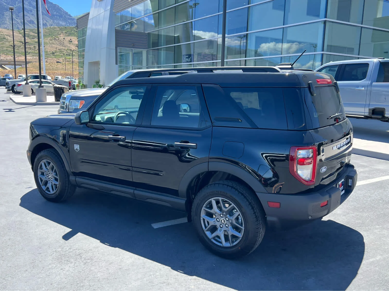 New 2026 Shadow Black Ford Big Bend® image 11