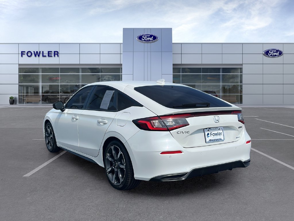 Used 2025 White Honda Sport Touring image 7