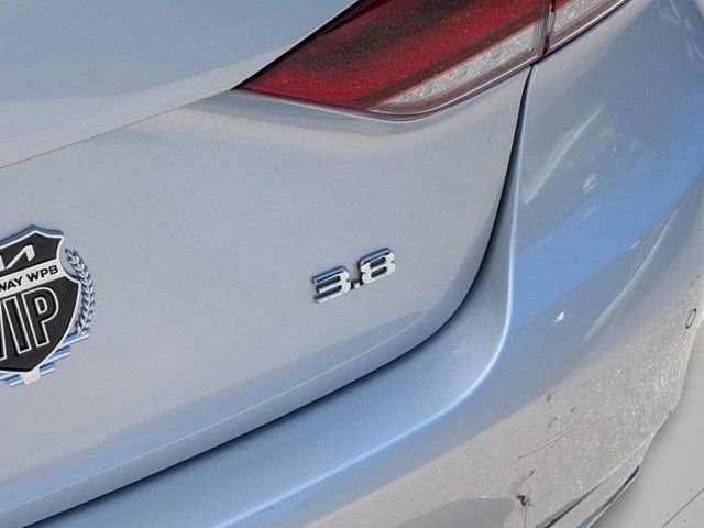 Used 2017 Silver Genesis 3.8 image 36