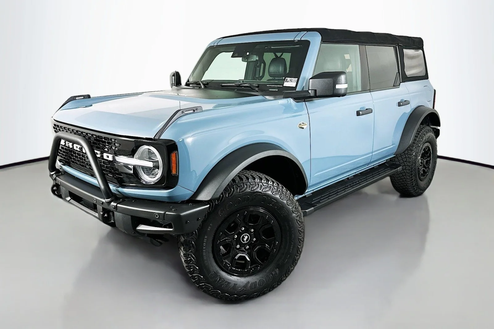 2022 Ford Bronco Wildtrak 4x4's photo