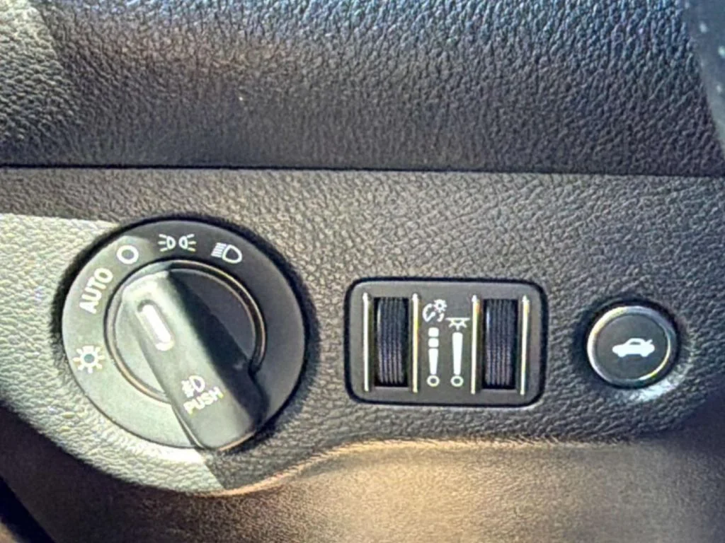 Used 2021 Pitch Black Clearcoat Dodge R/T Scat Pack image 26