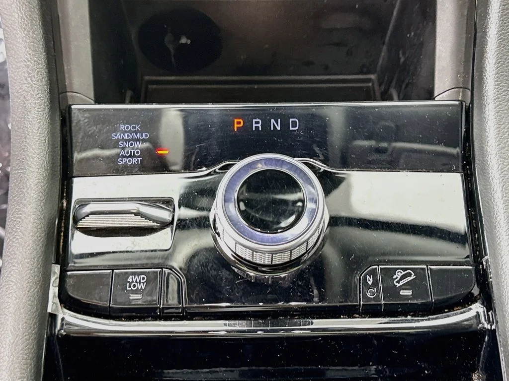 Used 2023 White Jeep 4xe image 17