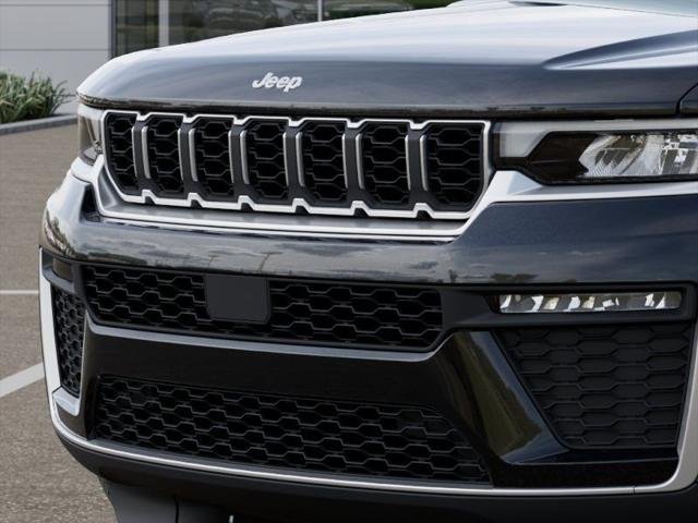 New 2026 Diamond Black Crystal Pearl-Coat Exterior Paint Jeep Limited image 37