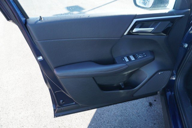 2025 Mitsubishi Outlander SE - Photo 14