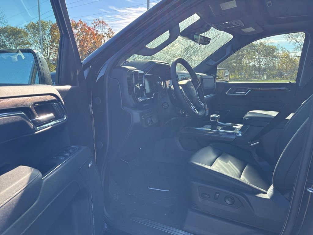 2026 Chevrolet Silverado 1500 LTZ - Photo 6
