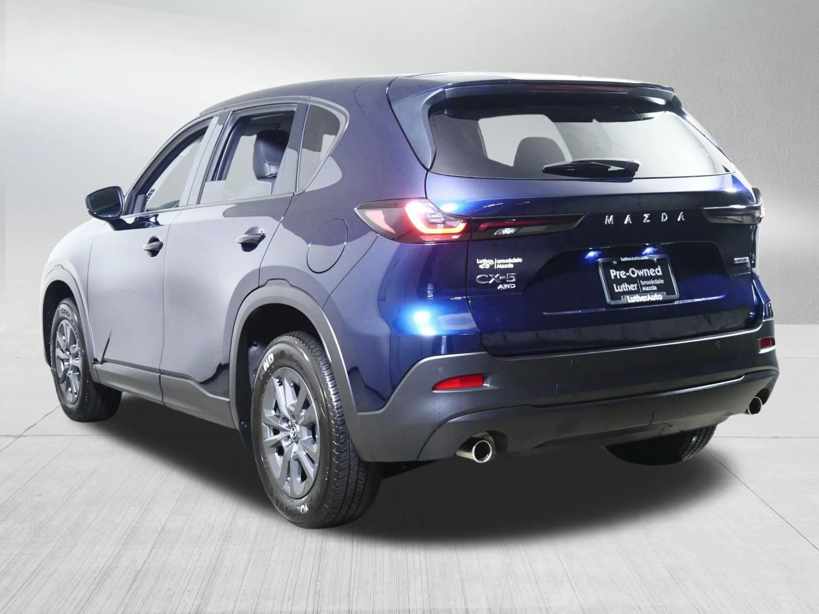 Used 2026 Navy Blue Mica Mazda 2.5 S Select image 5