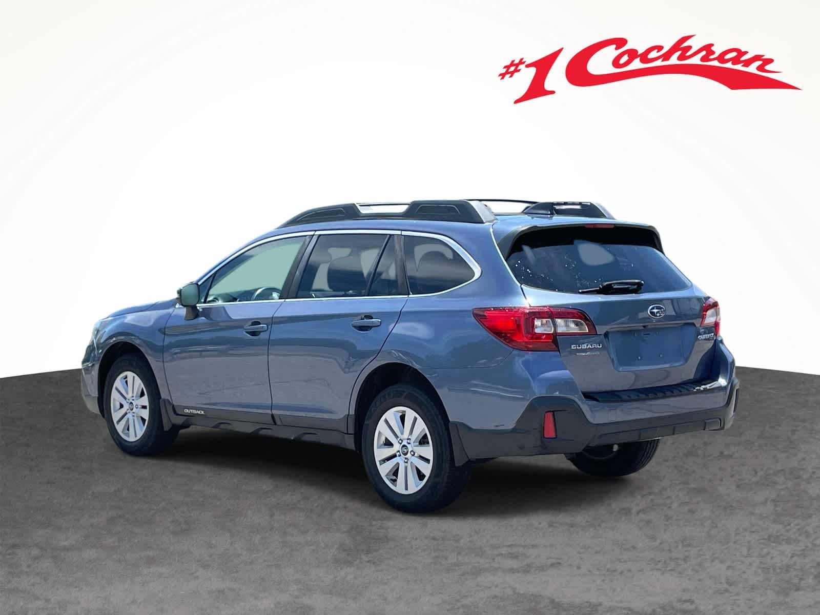 Used 2018 Twilight Blue Metallic Subaru Premium image 9