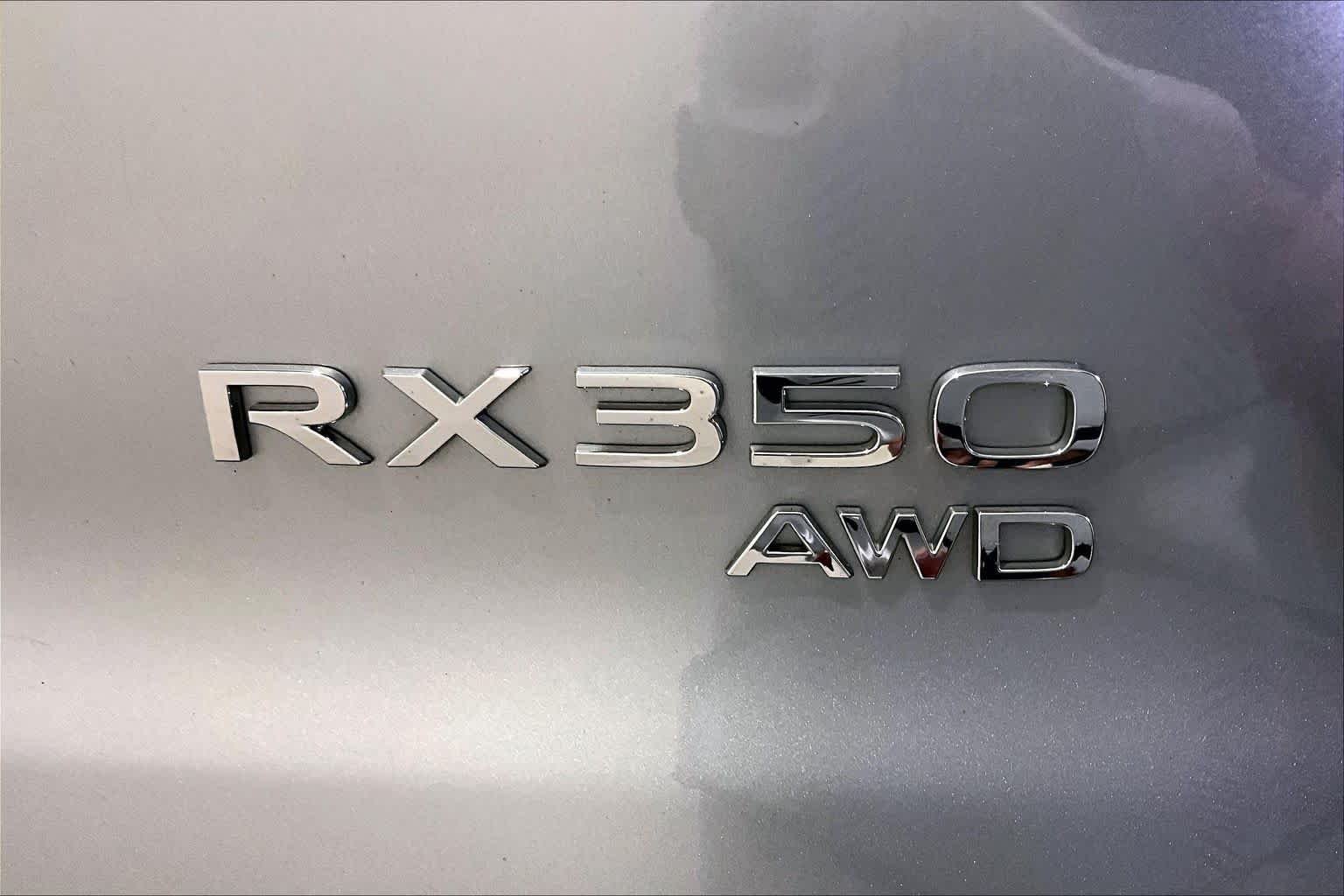 Used 2024 Iridium Lexus Premium image 15