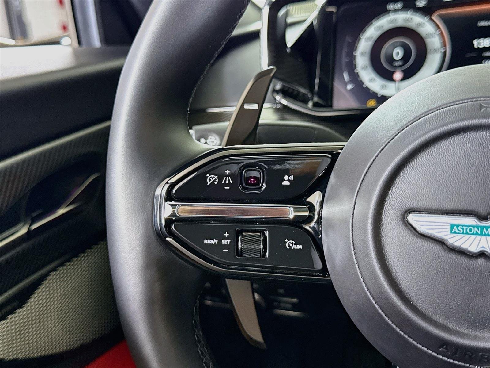 Used 2025  Aston Martin  image 22