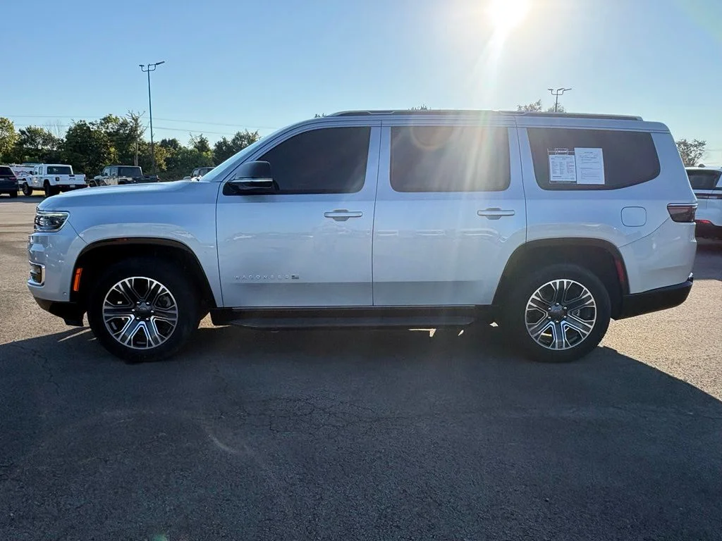 Used 2023 Silver Jeep Series II image 4