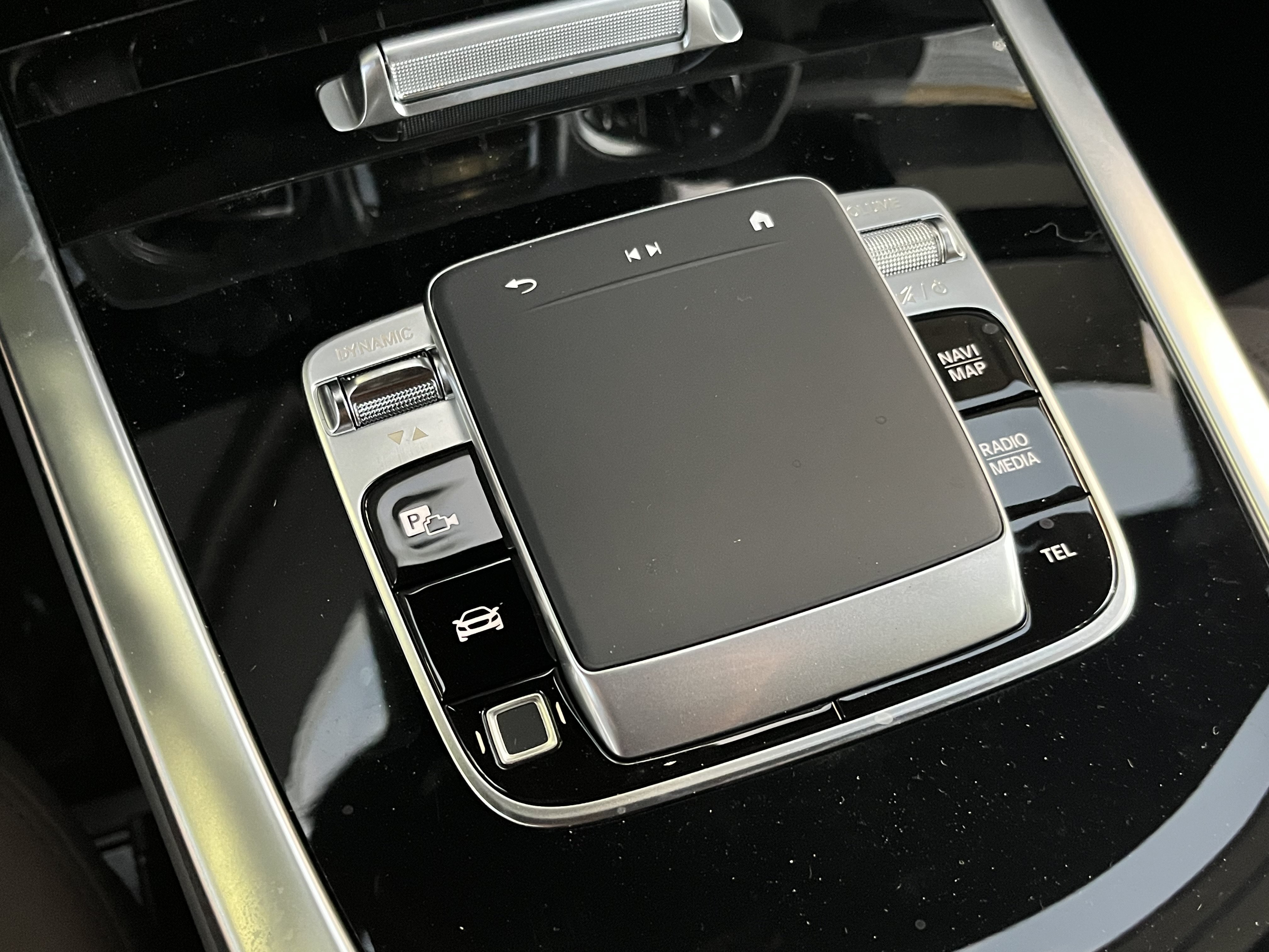 New 2027 MANUFAKTUR Sintered Bronze Magno Mercedes-Benz AMG® G 63 image 29