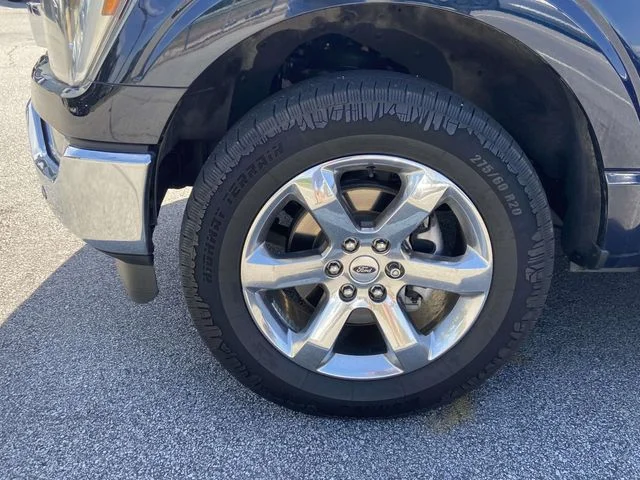 Certified Used 2023 Antimatter Blue Metallic Ford Lariat image 4