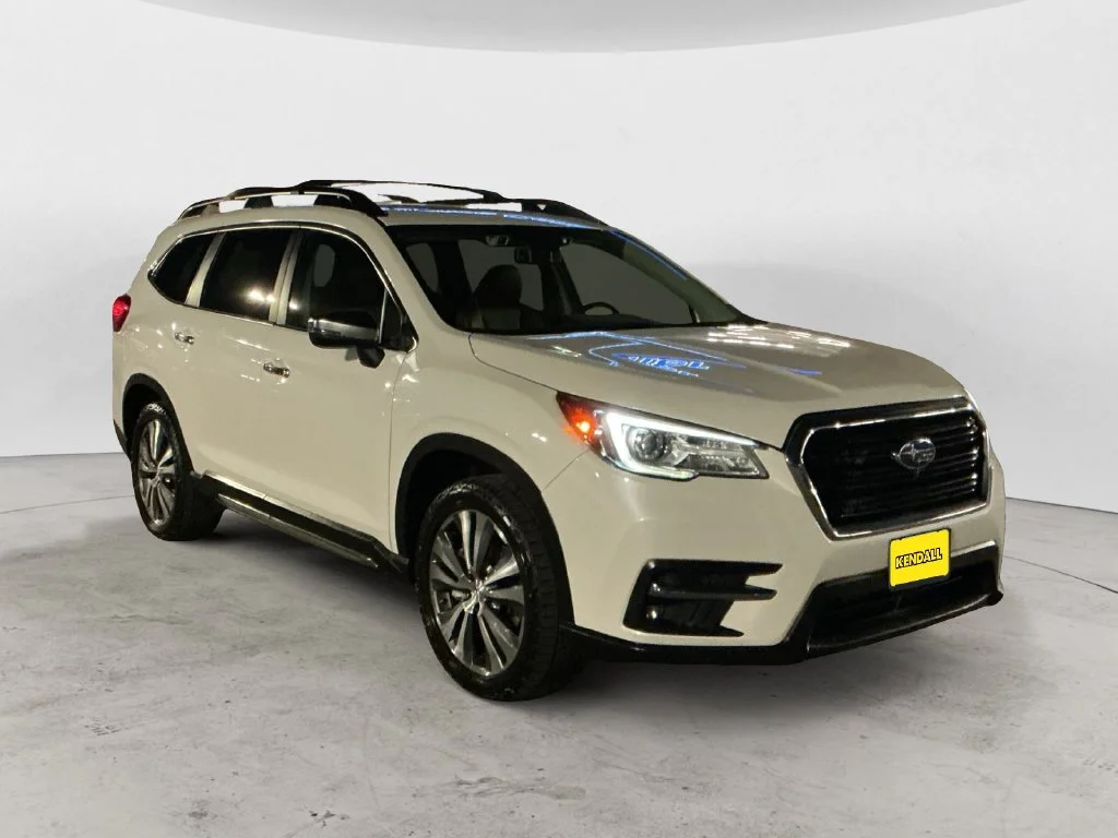 Used 2022 White Subaru Touring image 5